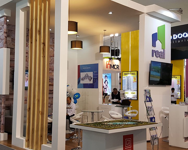 stand en mdf- real inmobiliaria